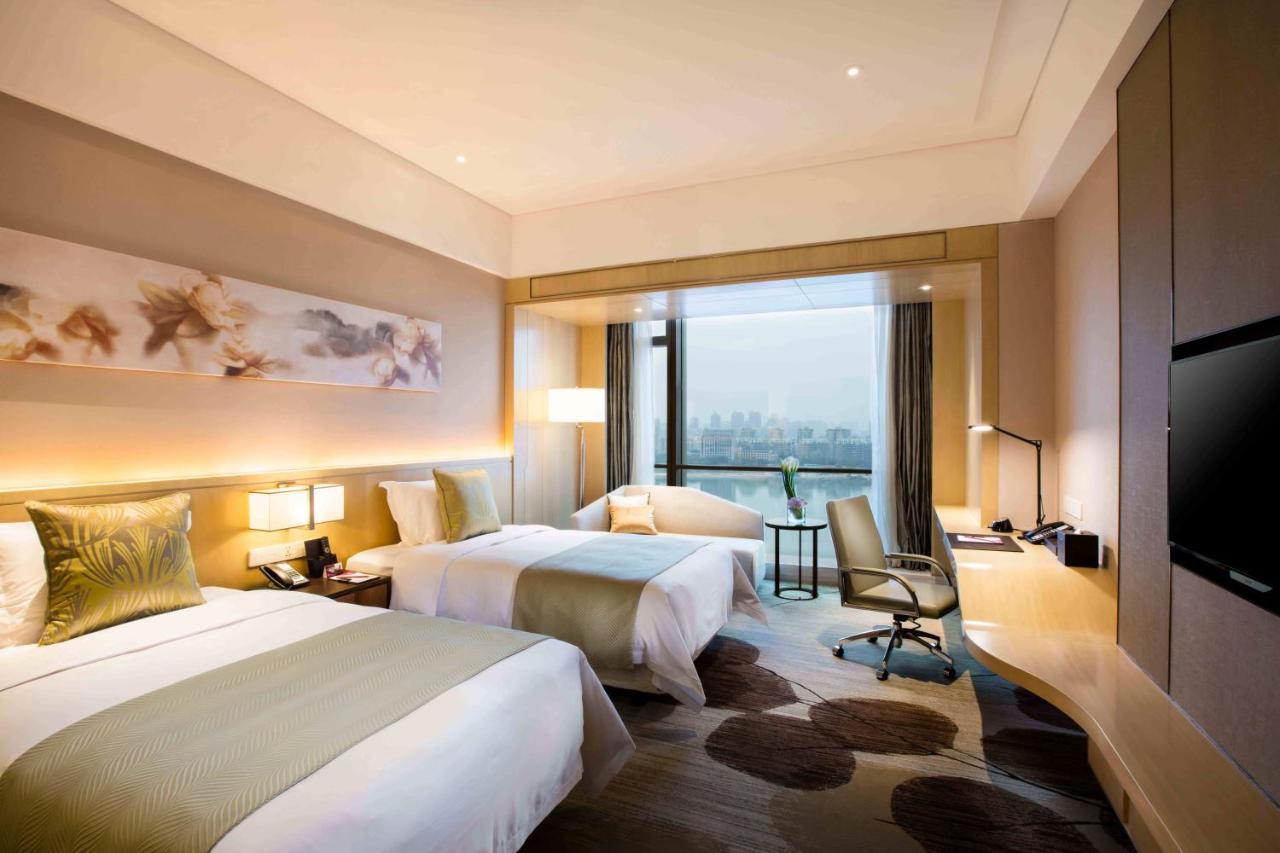 Crowne Plaza Fuzhou Riverside By Ihg Bagian luar foto